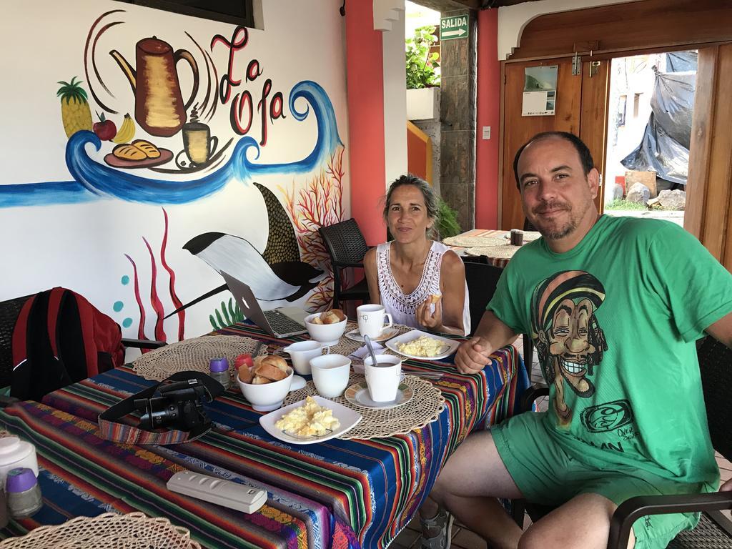 Hostal Tongo Reef Puerto Baquerizo Moreno Dış mekan fotoğraf